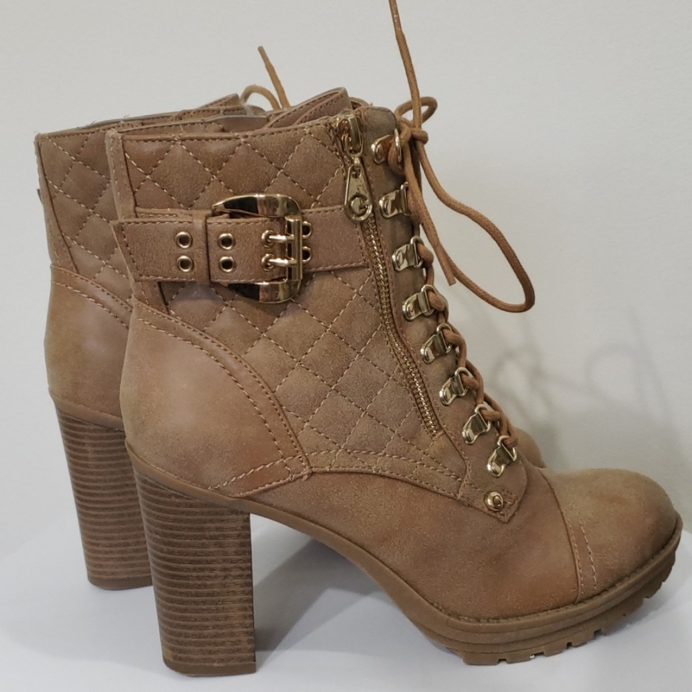 Guess boots size 10